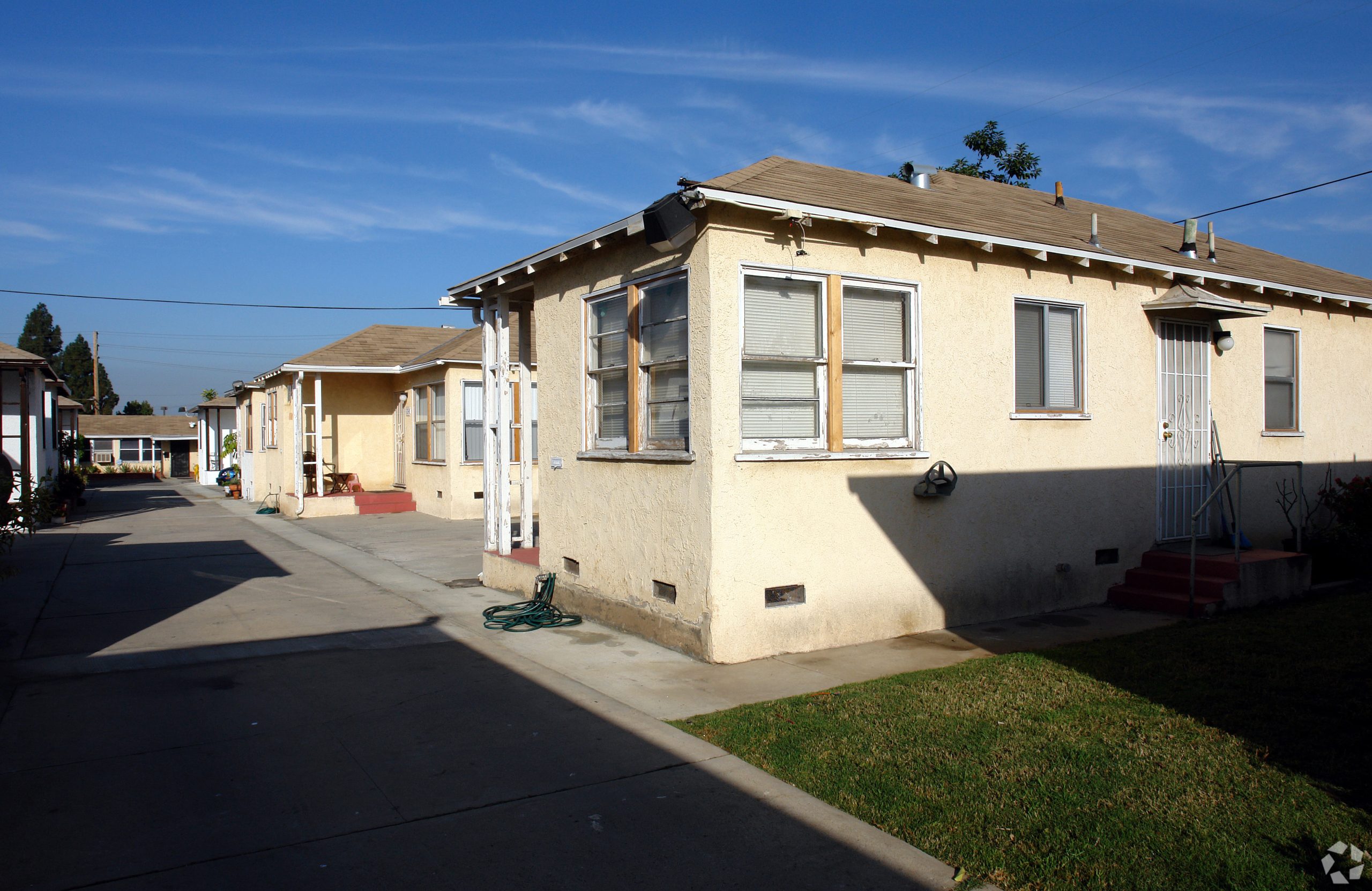 Property - 949-953 N. Cedar St. Inglewood, CA 90302